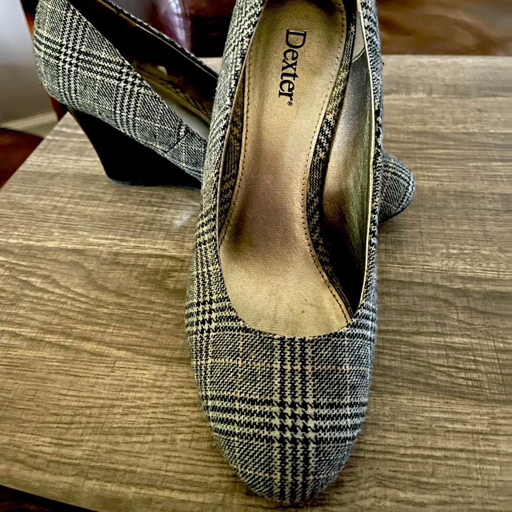 Dexter Women’s Kylie Grey Wedge Heel Size 8